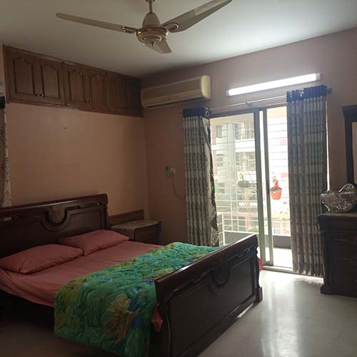 Luxury Fully furnished Apartment At Bashundhara F Block