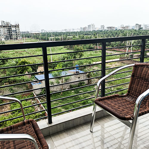 balcony1
