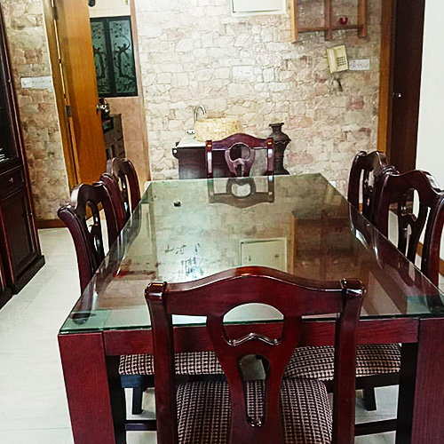 Dining2